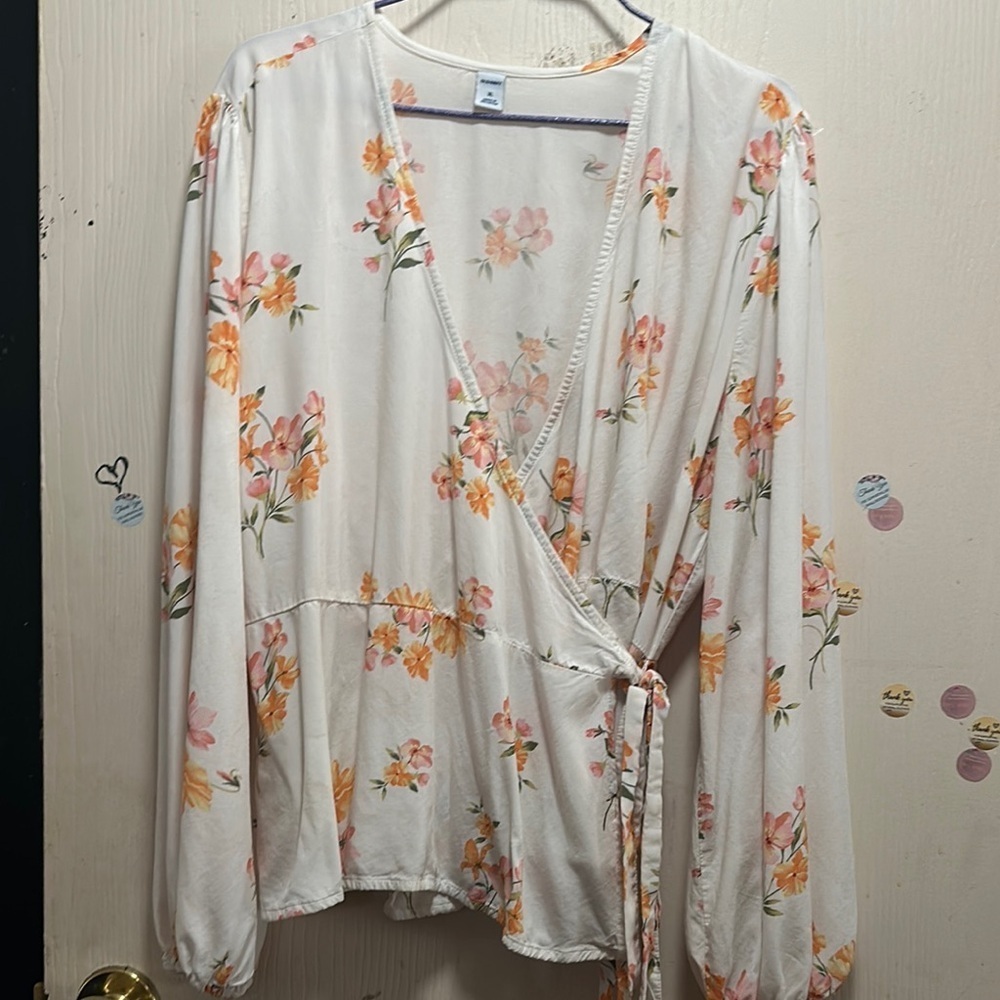 Old Navy Floral Print Tie-Belt Wrap Blouse - Size XL - Cottagecore Chic - Picture 14 of 16